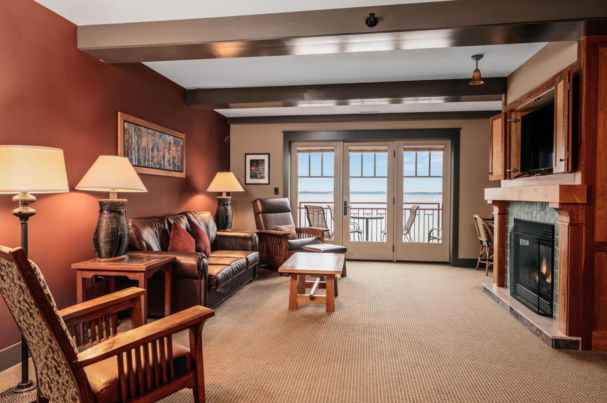 Tamarack Lodge Traverse City Bilik gambar