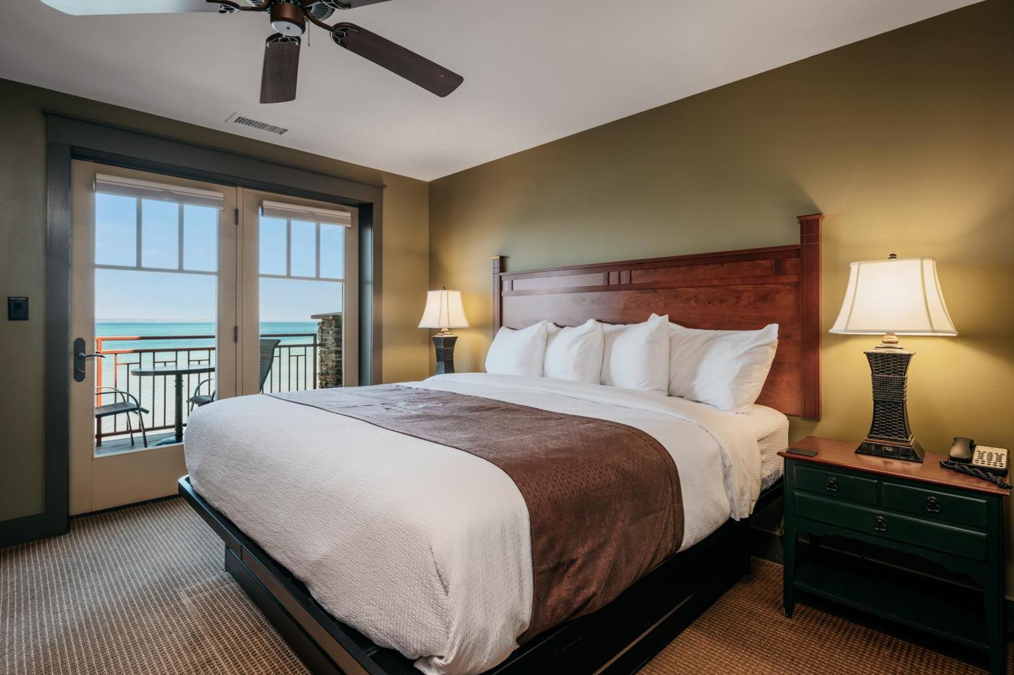 Tamarack Lodge Traverse City Bilik gambar