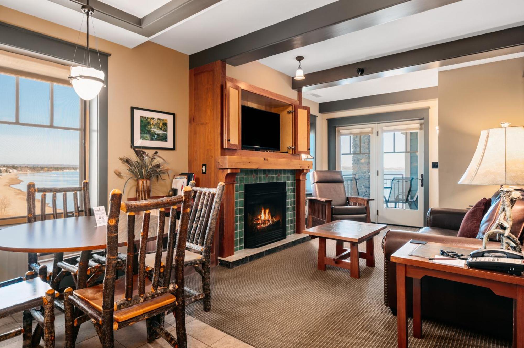 Tamarack Lodge Traverse City Bilik gambar